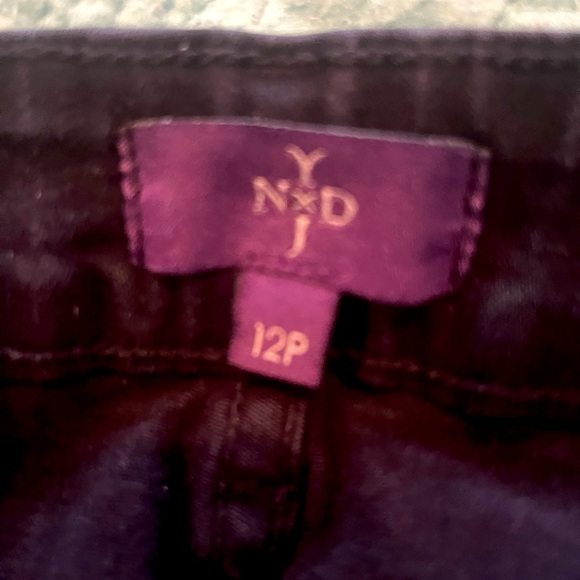 Petite length NYDJ dark wash blue jeans - Picture 3 of 4